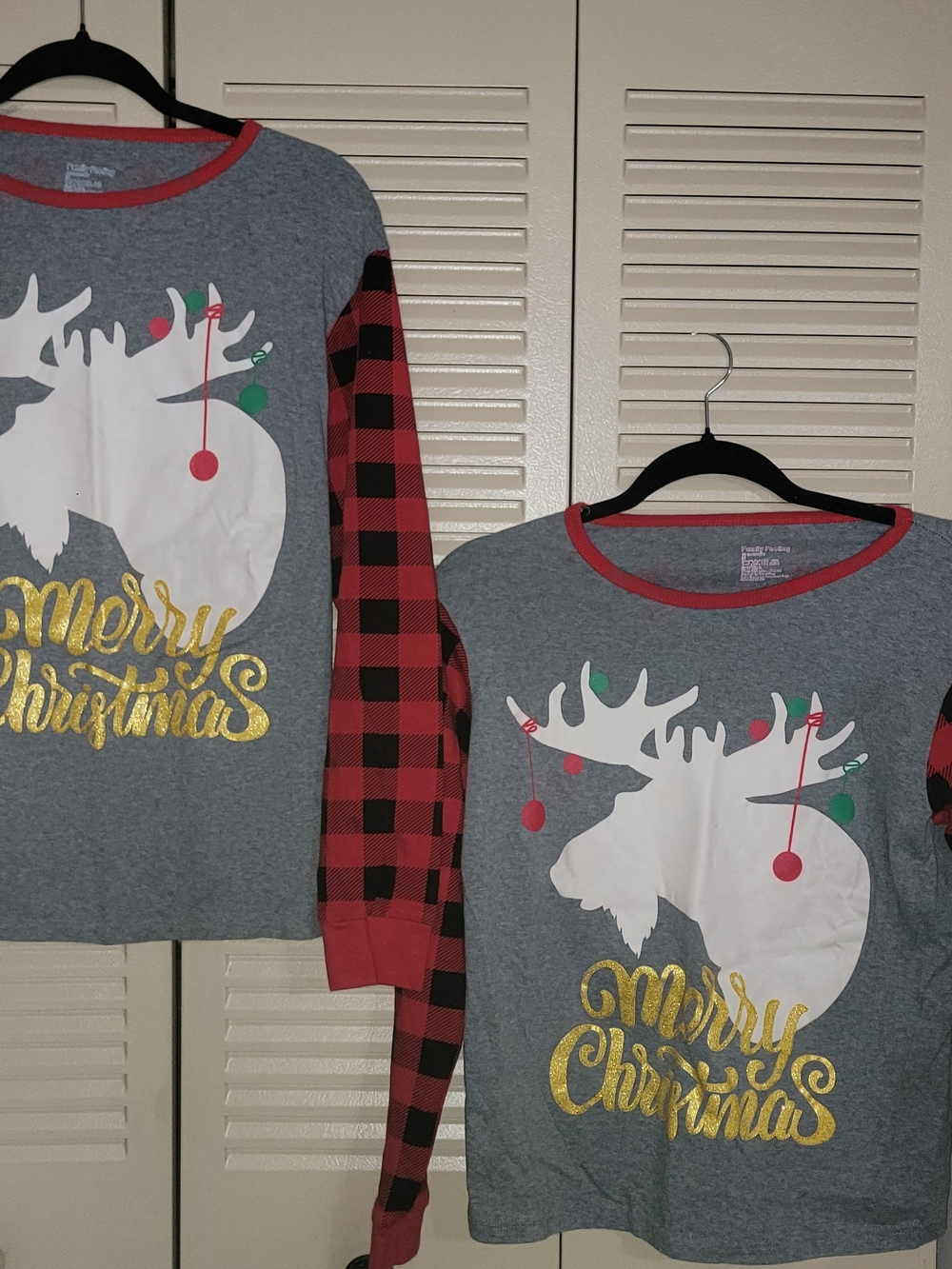 Kids Grey Moose Graphic Long-Sleeve Tee with Red Buffalo-Check Sleeves